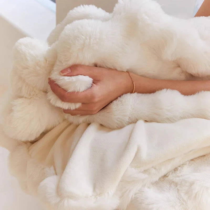 Cora Ultra-Soft Blanket | Elegant Warmth, Machine Washable, 100x160 cm 7