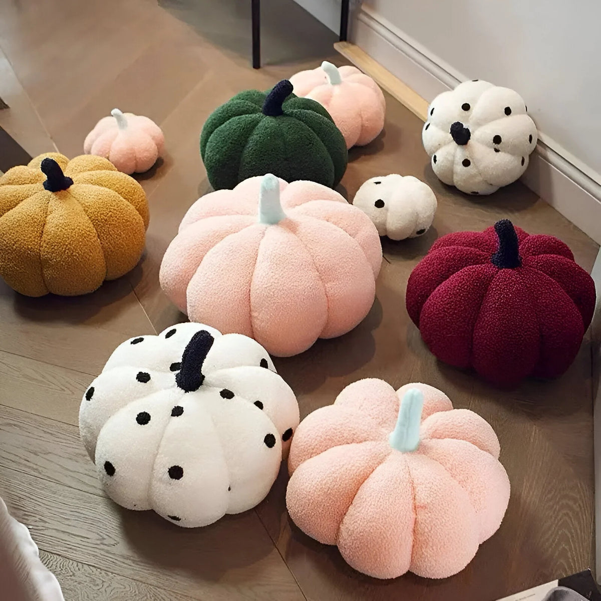 Pavo Decorative Pillow | Plush Pumpkin-Shaped Throw Pillow for Bed or Sofa 10