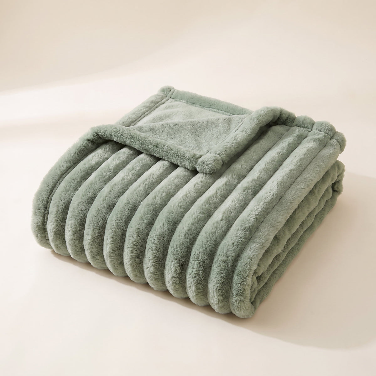 Cielo Plush Throw Blanket in Matcha Green, Style Room