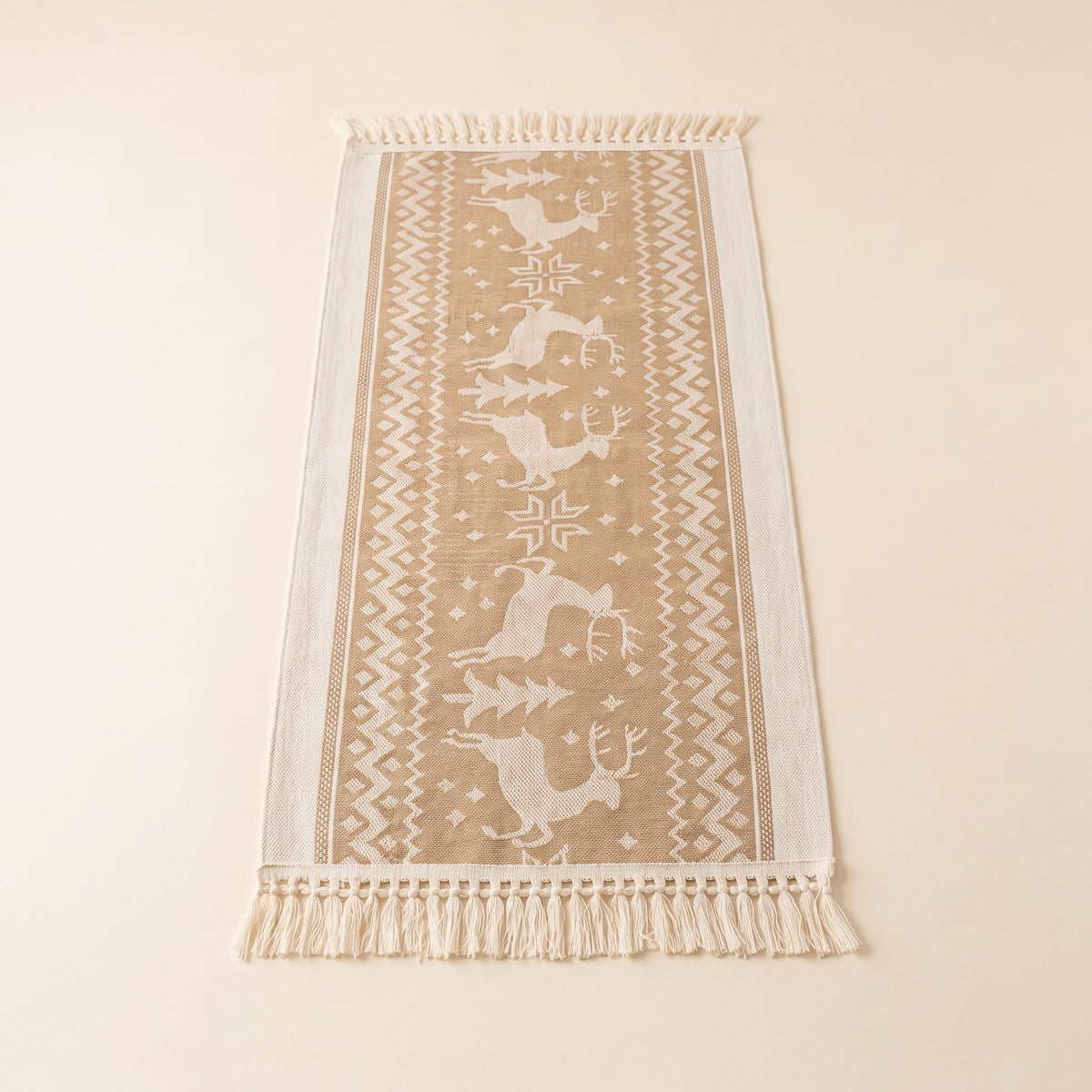 Eldon Elk Table Runner in Reindeer Weave, Style Room