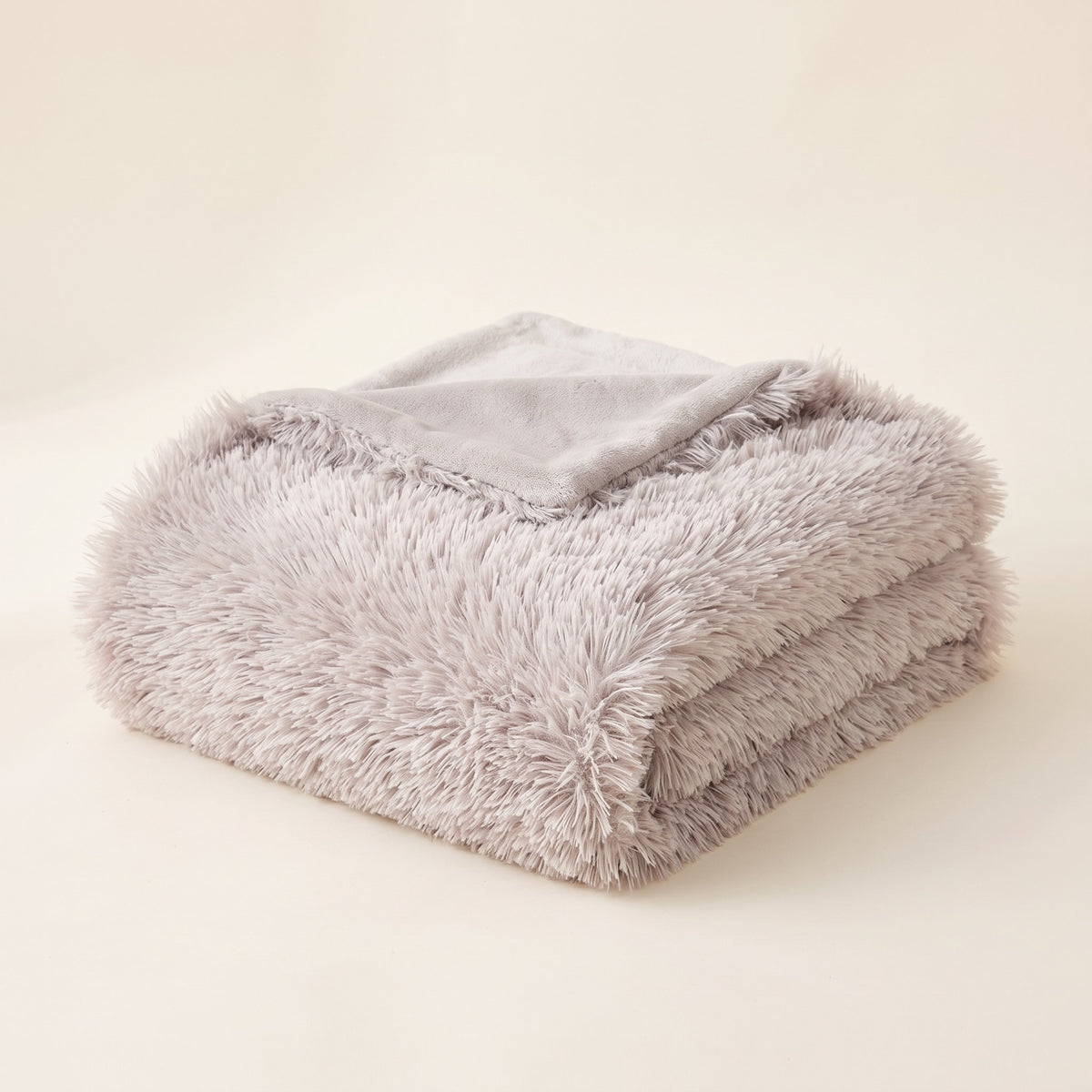 Fiona Faux Fur Blanket Throw in Light Gray, Style Room