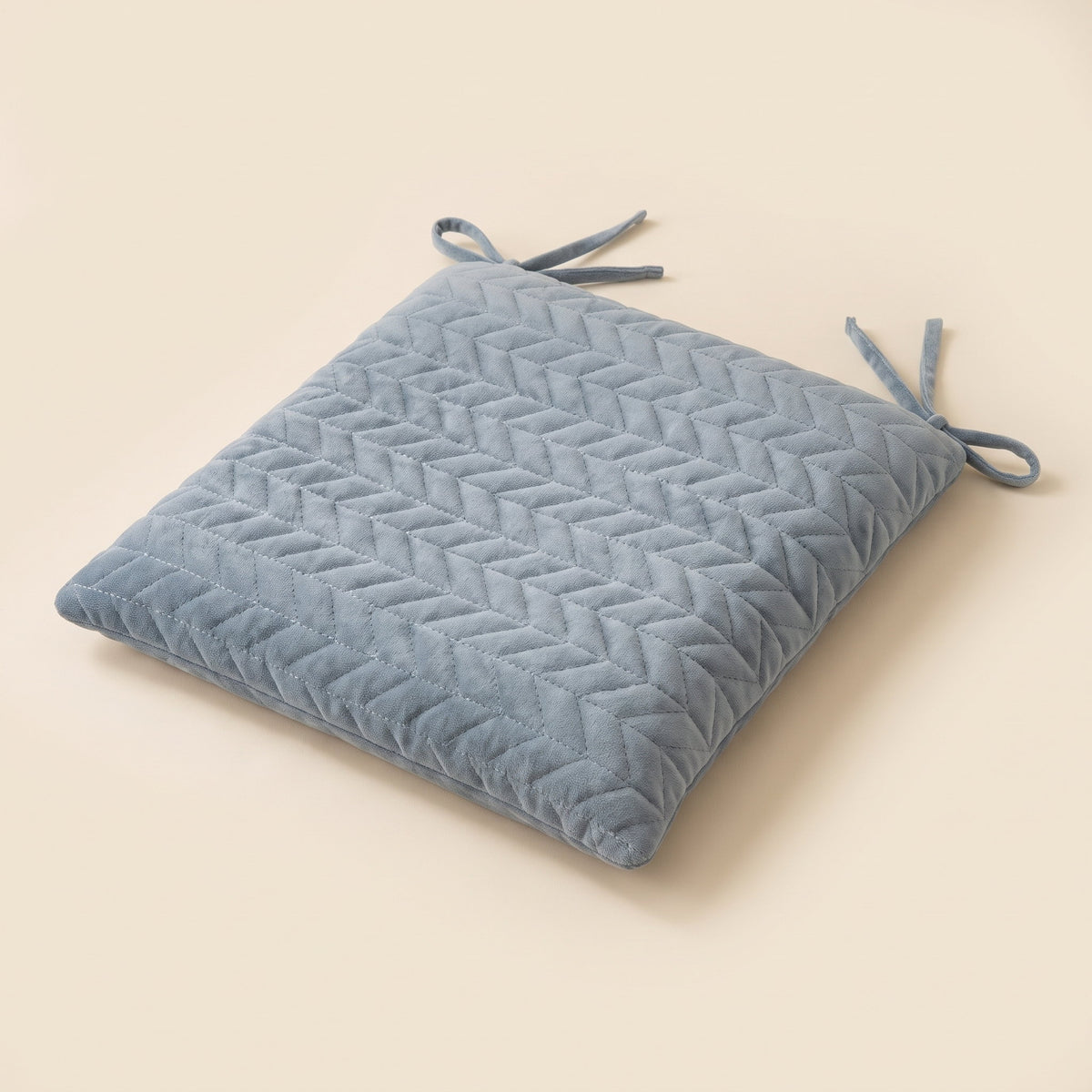 Kairo Quilted Seat Cushion in Harbour Tone, Style Room