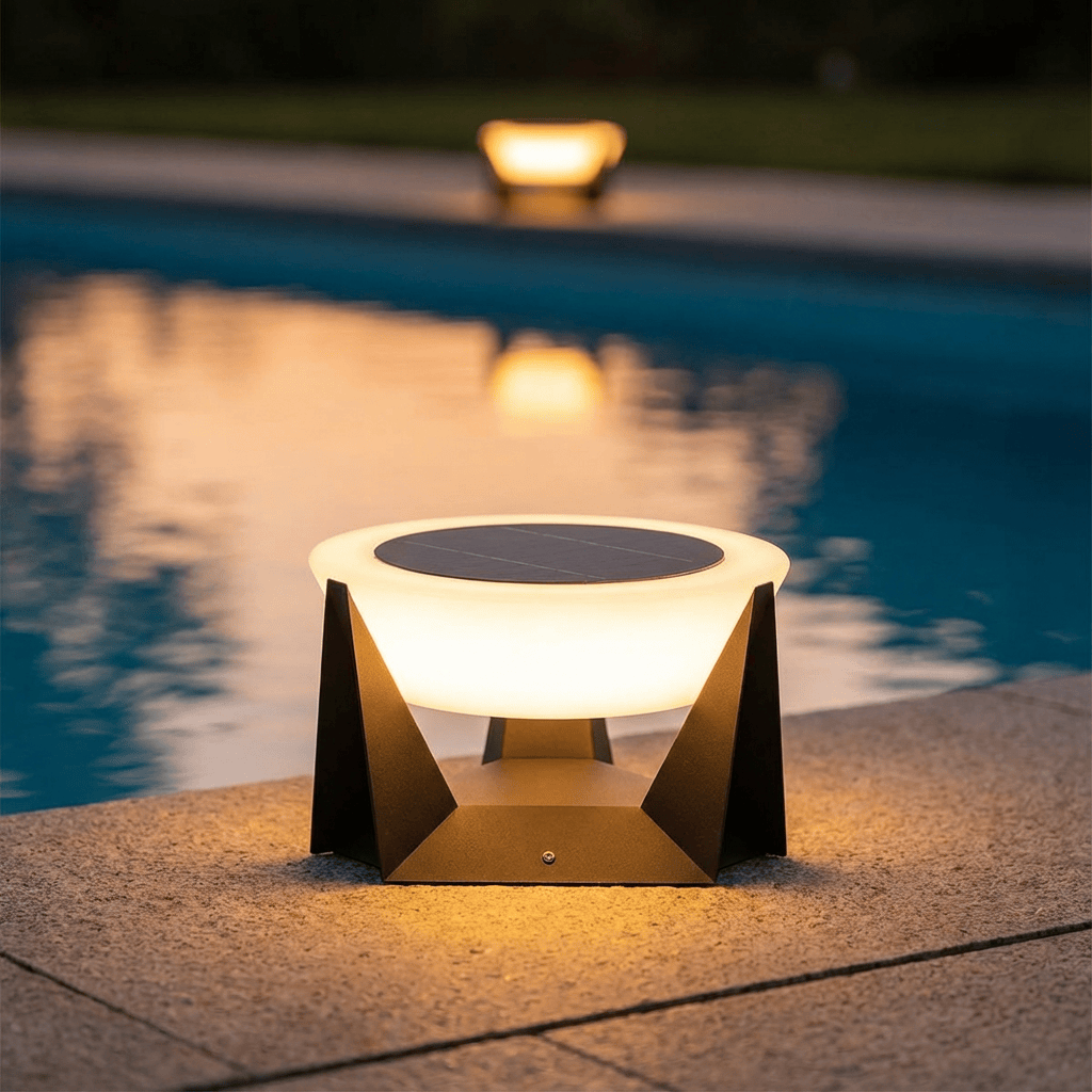 Lumen solar garden light in black, view 11