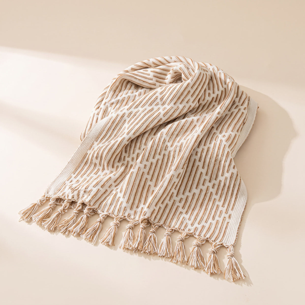 Mira beige and off-white knitted throw with diamond pattern and tassels, Style Room