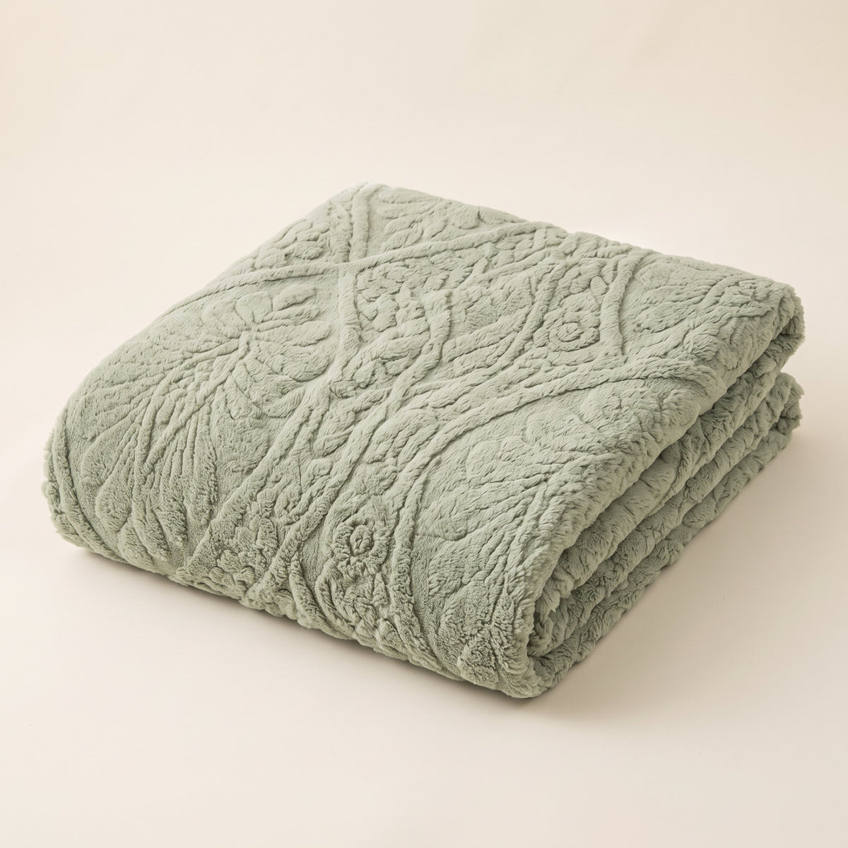 Pavo Jacquard Fleece Blanket in Sage Leaf, Style Room