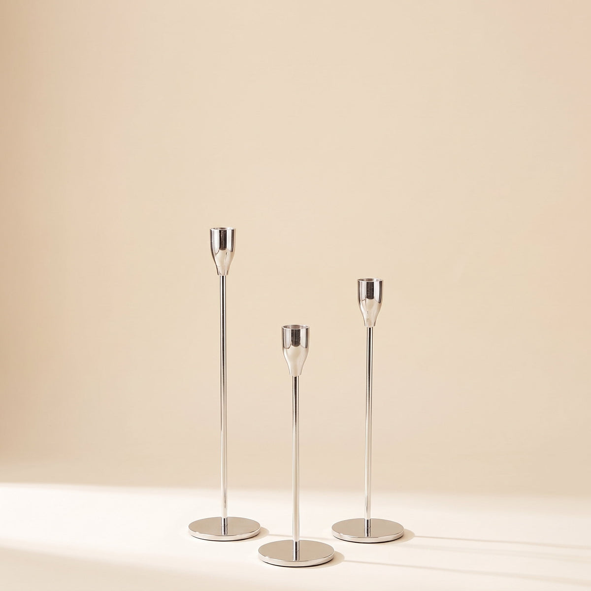 Sable Candle Holders Set in Silver, Style Room
