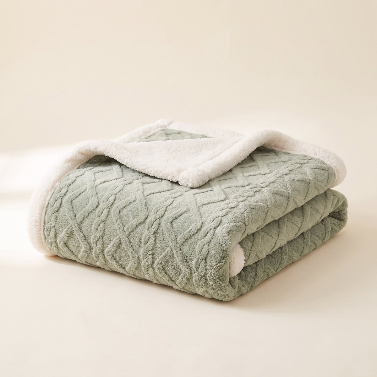 Sable Sherpa Blanket in Matcha, Style Room