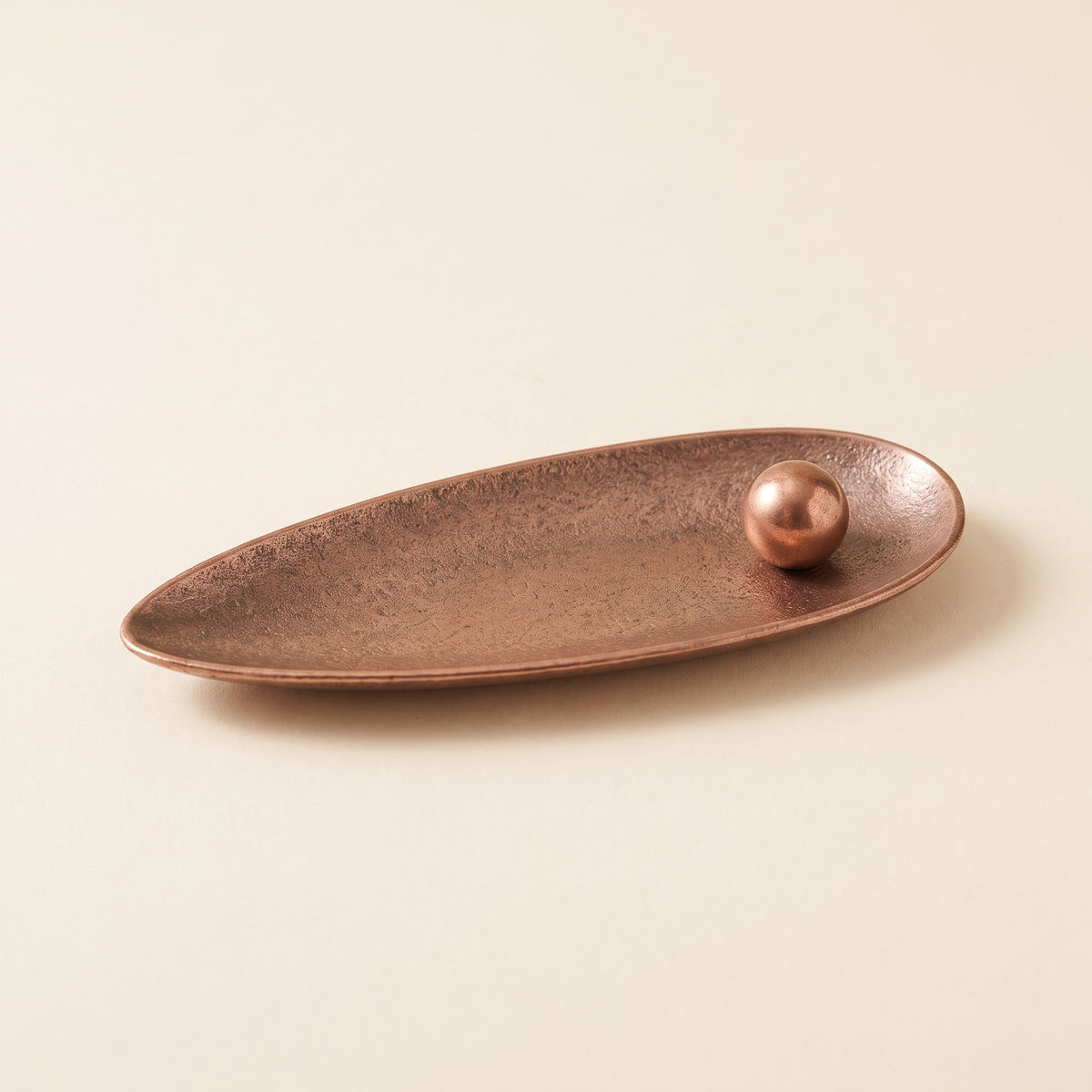 Zento Alloy Bead Incense Holder in Copper Dusk, Style Room