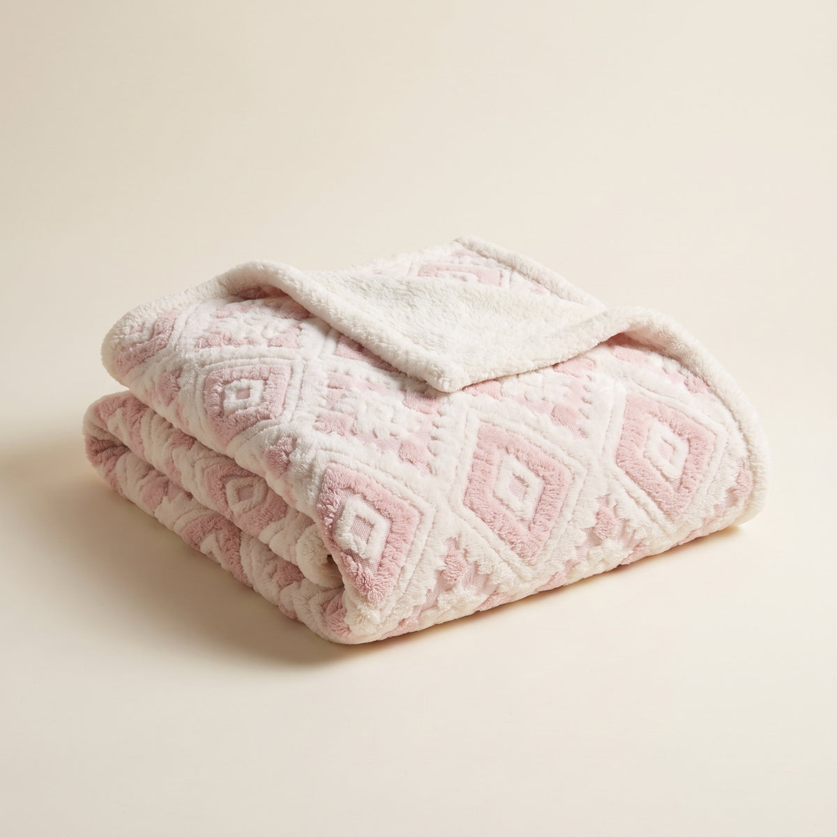 Zyra blush pink and cream throw blanket with diamond pattern, Style Room